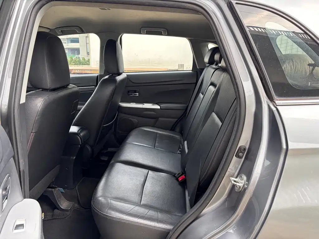 ASX 2.0 L CVT 2 WD Luxury
