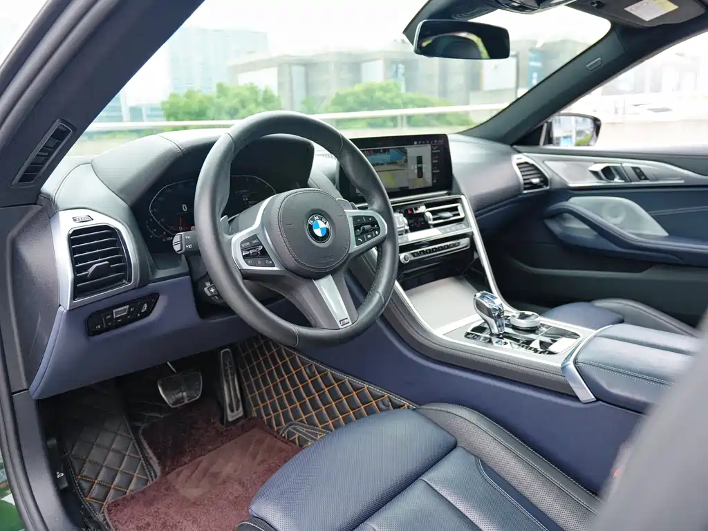 BMW 8 Series 840 i xDrive 4-door Coupe M Sport Package
