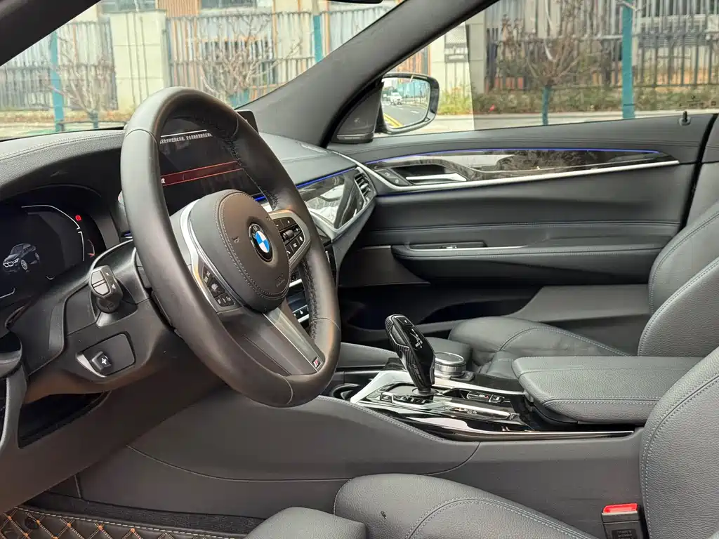 BMW 6 Series GT 630 i M Sport Package