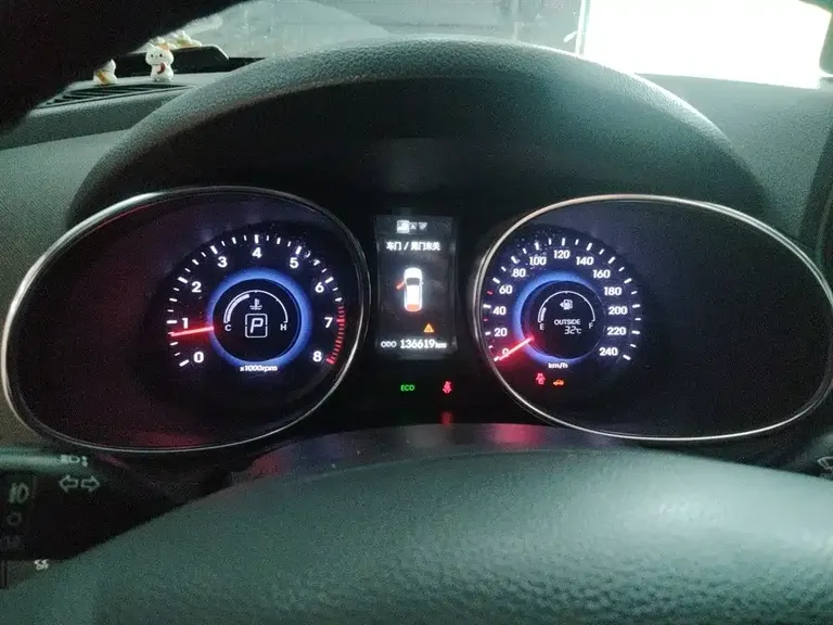 Hyundai Santa Fe 2.4 L Auto 2 WD Intelligent