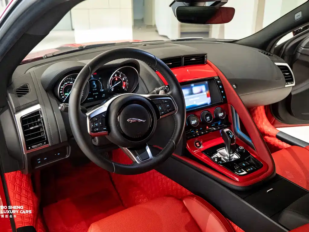Jaguar F-TYPE 3.0 SC Hardtop