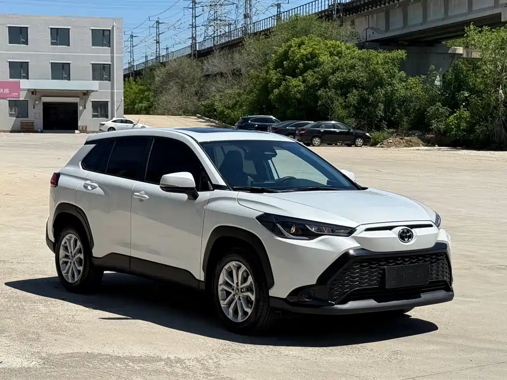 Frontlander 2.0 L CVT Leading plus