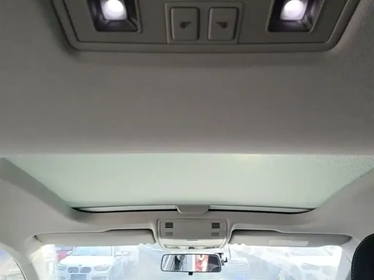 Volkswagen Polo Plus 1.5 L Auto Panoramic Pleasure