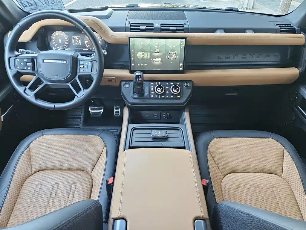Land Rover Defender Facelift 110 3.0 T P400 X