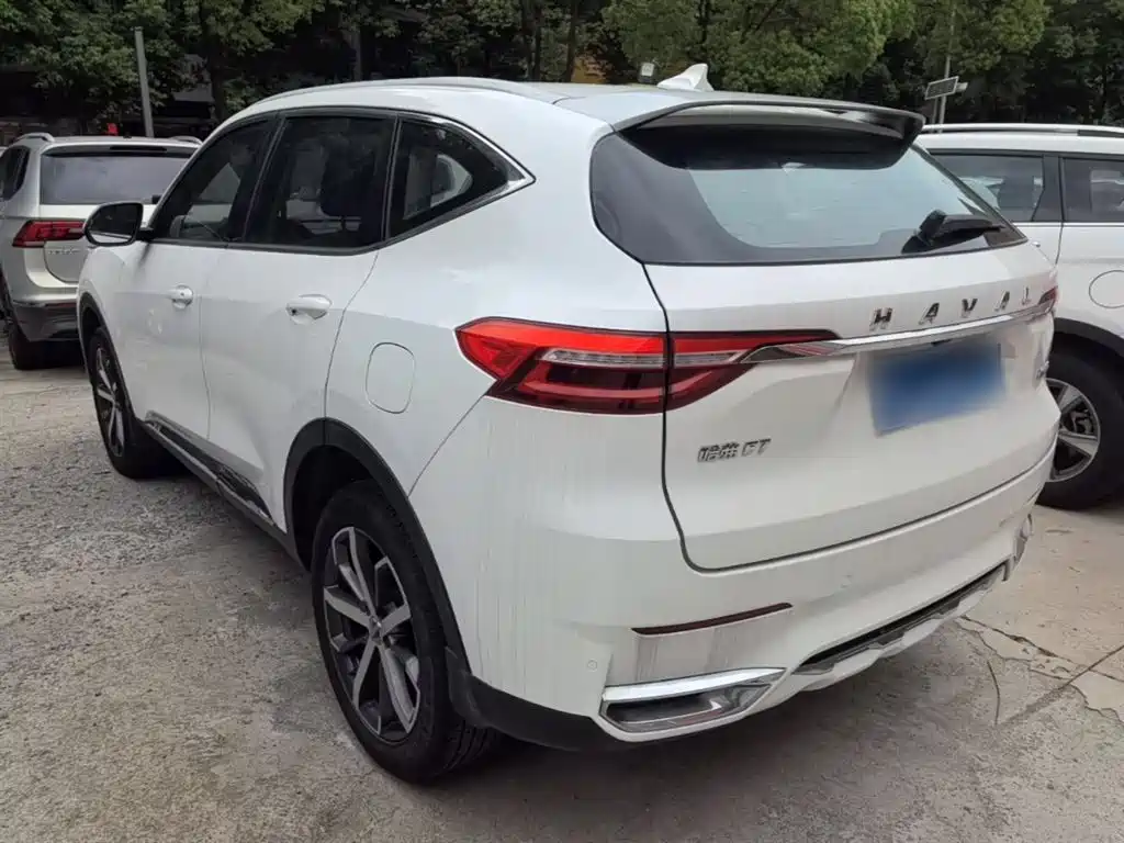 Haval F7 1.5 T 2 WD i
