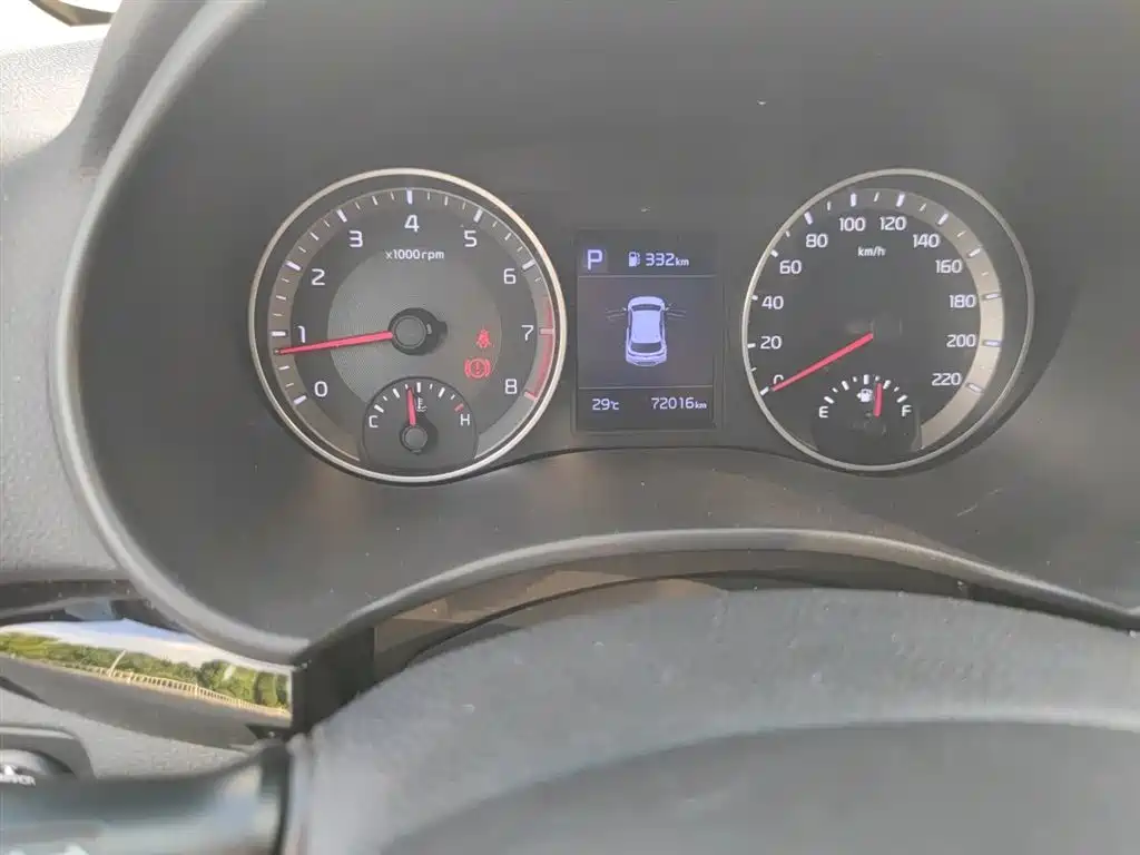 Stonic 1.4 L Auto Fun Enjoyment CN-VI