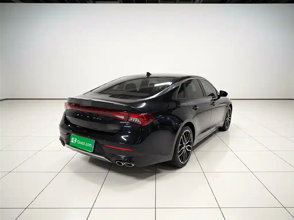 Kia K5 380 T GT-Line Flagship