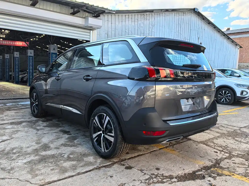 Peugeot 5008 标致5008 2026款 国际版