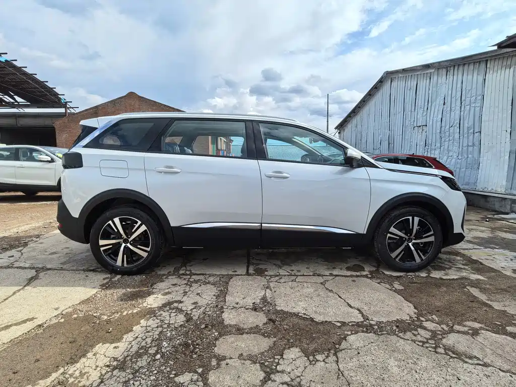 Peugeot 5008 标致5008 2026款 国际版