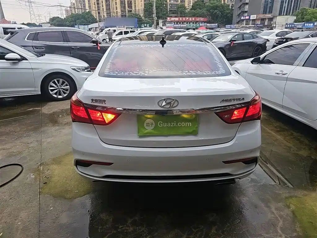 Mistra 1.8 L Auto Intelligent GLS CN-V