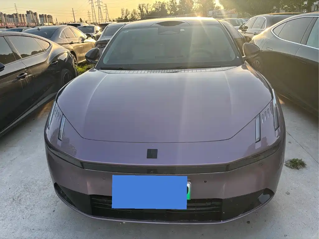 Lynk & Co 10 EM-P 240 4 WD Ultra Sport H7