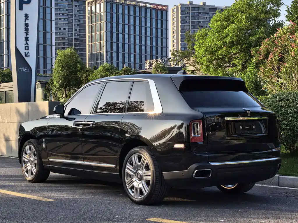 Cullinan 4-seat