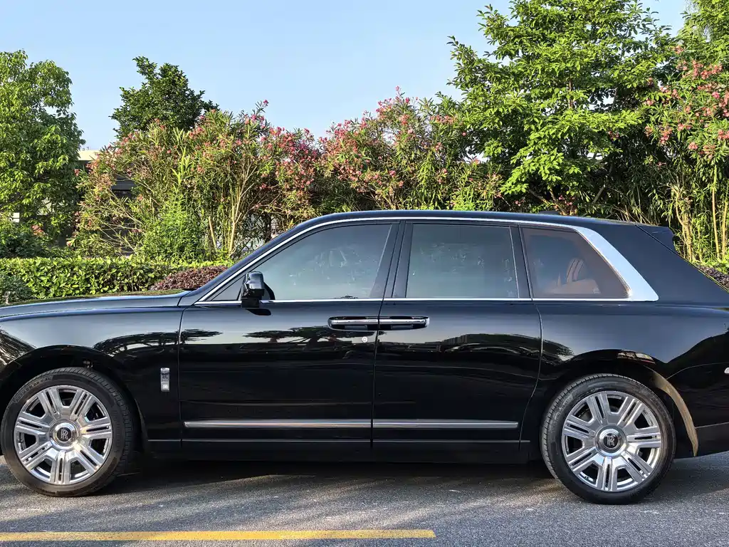 Cullinan 4-seat