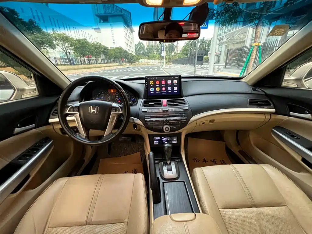 Crosstour 2.4 L Luxury