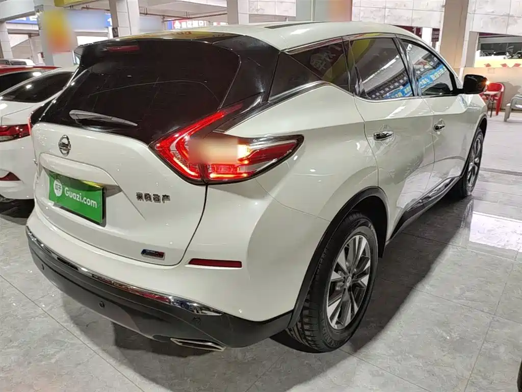 Murano 2.5 L XE 2 WD Elite CN-VI
