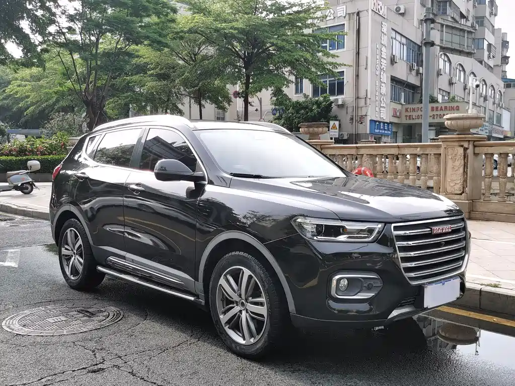 Haval H6 Red Label 1.5 GDIT Auto Luxury Connected