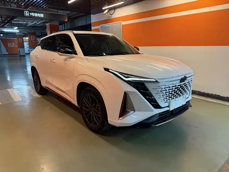 Changan Oshan Z6 Blue Whale 1.5 T DCT Smart Enjoyment