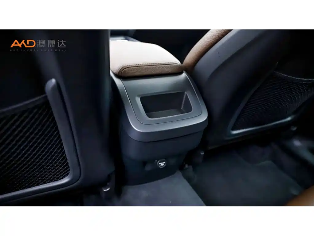 Volvo XC60 沃尔沃XC602019款 T5 四驱智远版 国V