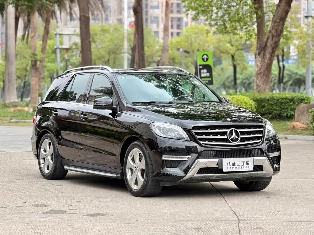 Mercedes-Benz M-Class ML 400 4 MATIC Dynamic