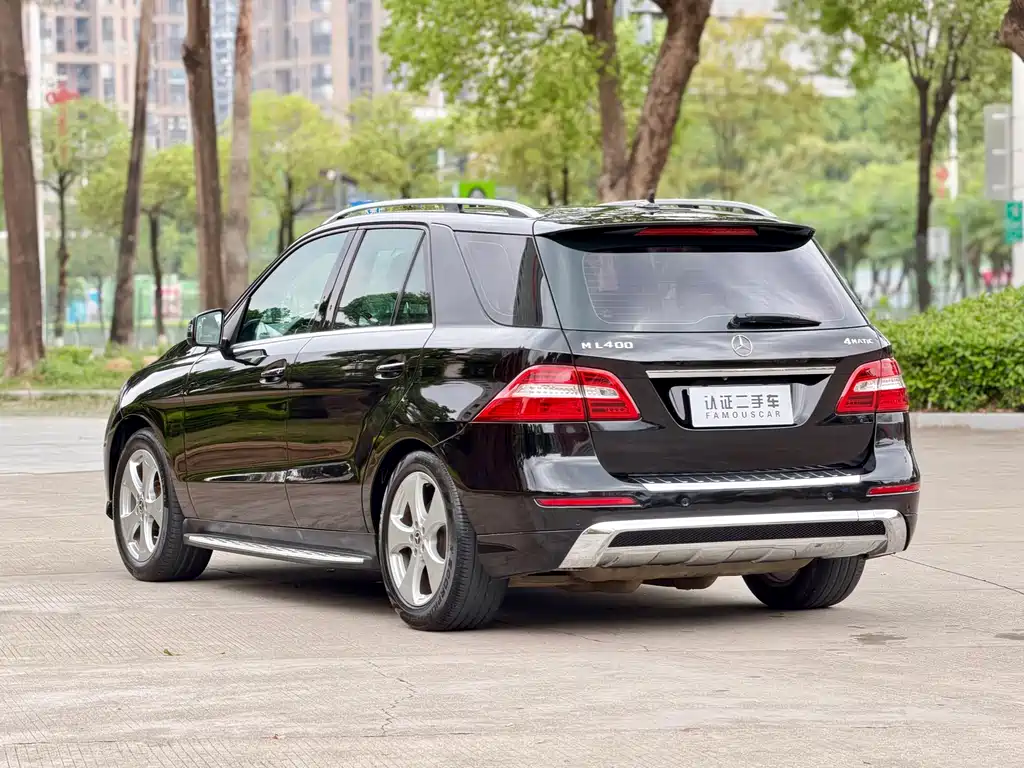 Mercedes-Benz M-Class ML 400 4 MATIC Dynamic