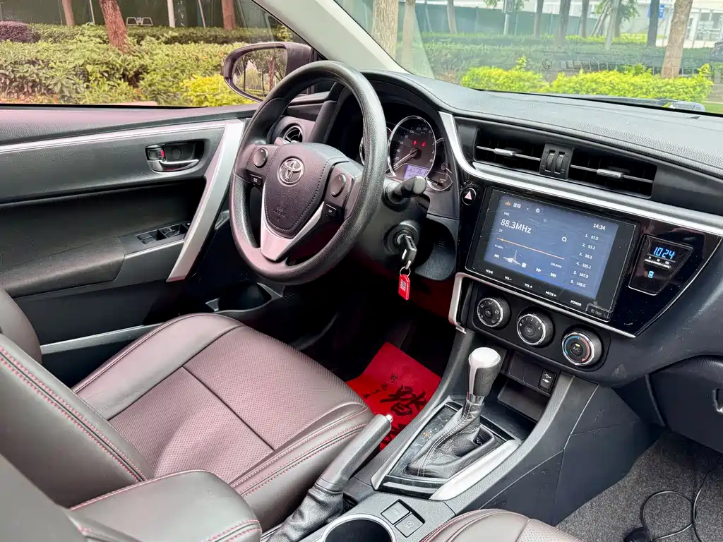 Levin Facelift 185 T CVT Elite CN-V