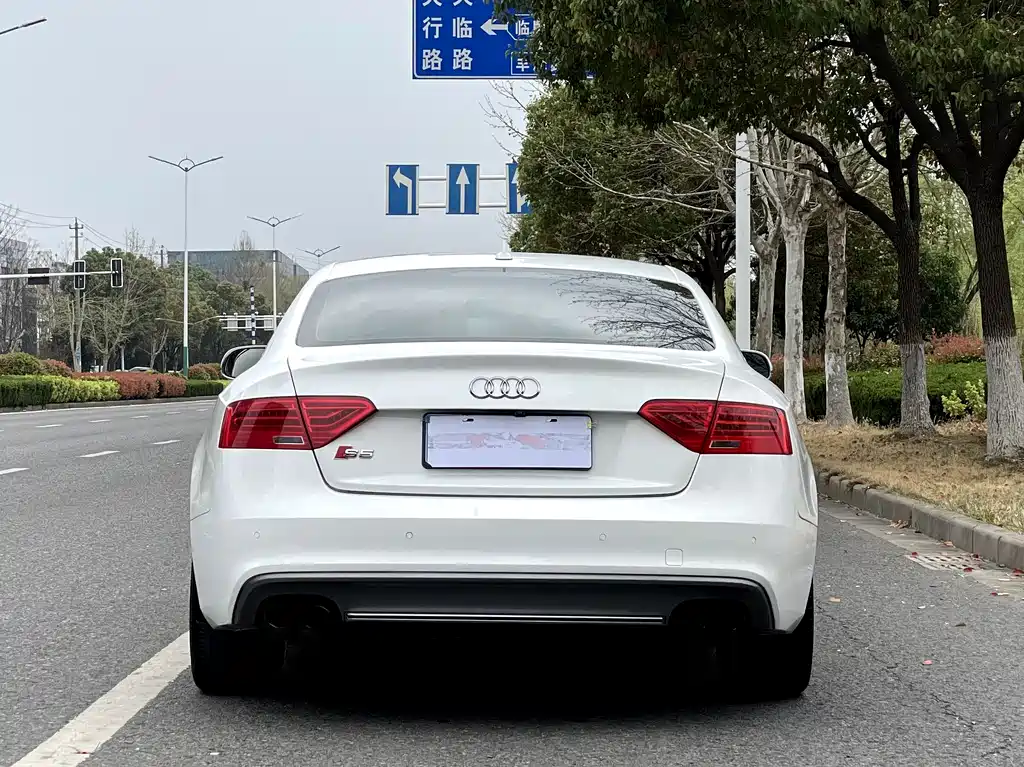 Audi S5 S5 3.0 T Coupe