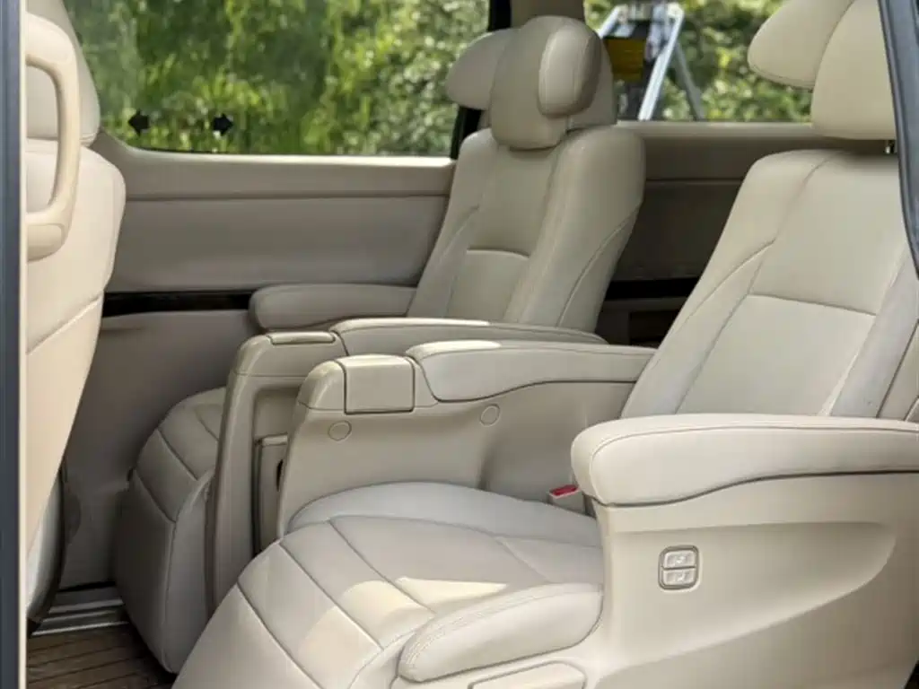 Alphard 3.5 L Luxury
