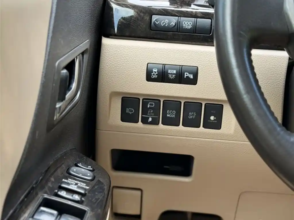 Alphard 3.5 L Luxury