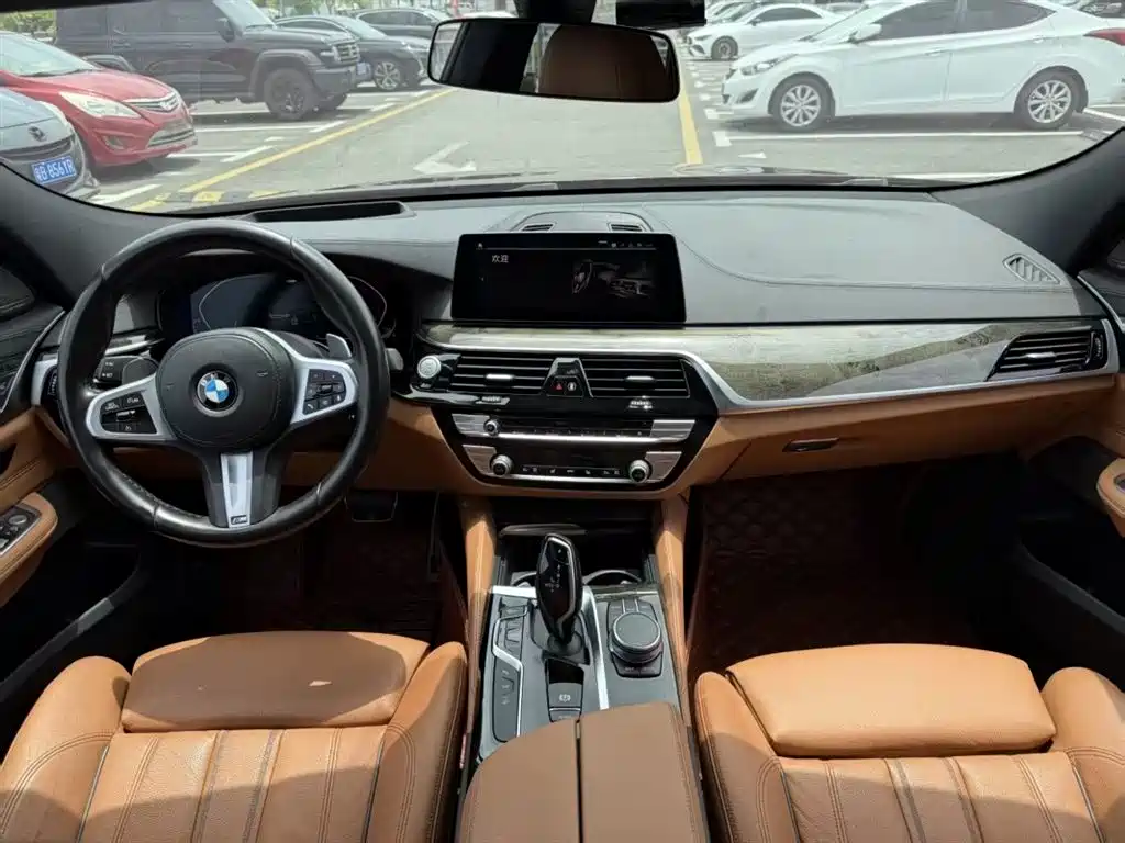 BMW 6 Series GT 630 i M Sport Package