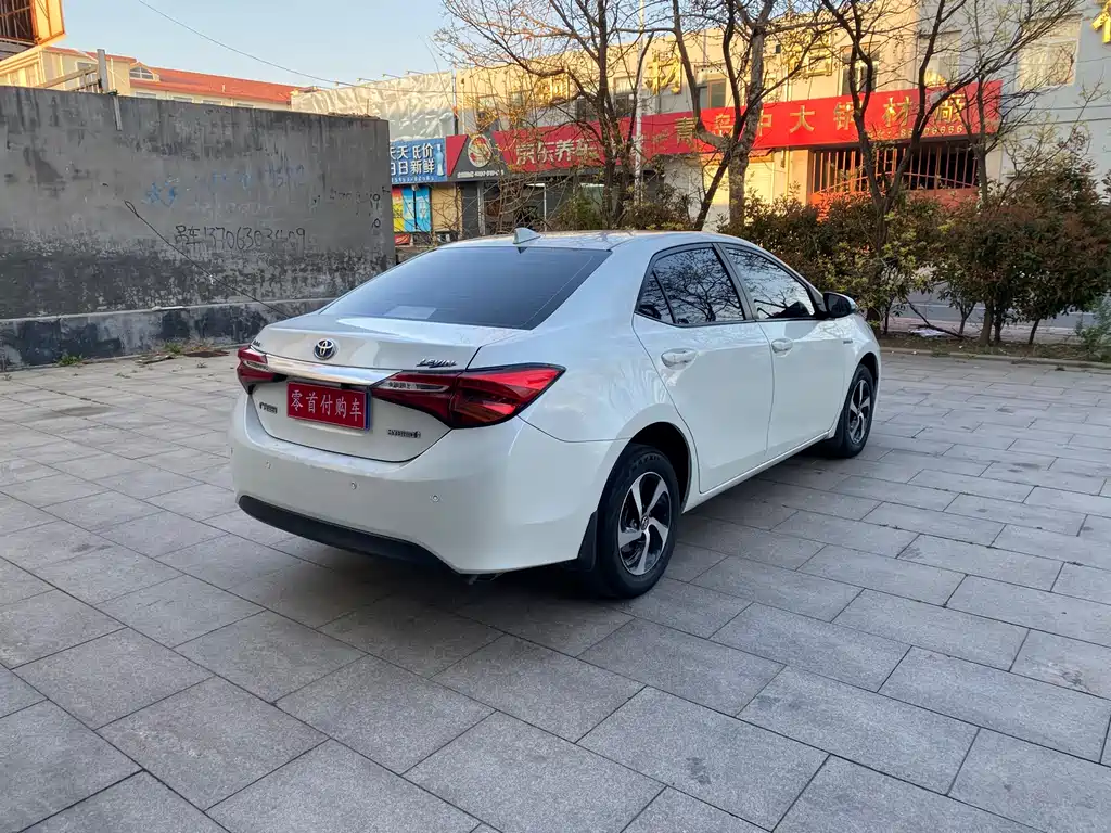 Levin Facelift Dual Engine 1.8 H GS E-CVT Elite Sunroof CN-V