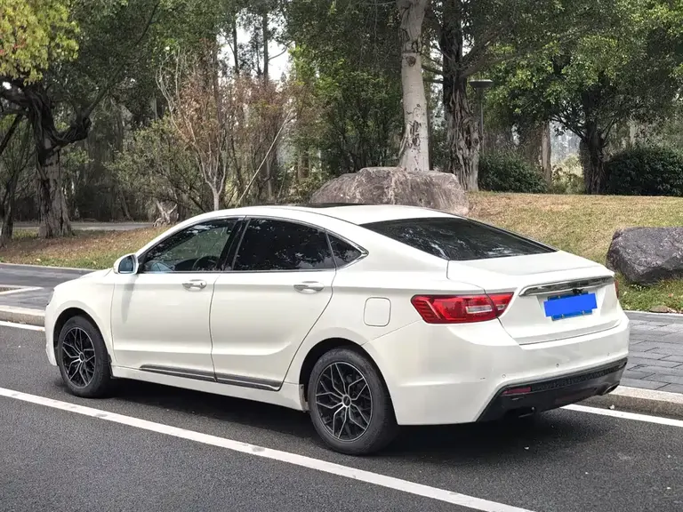 Geely Borui 2.4 L Comfort