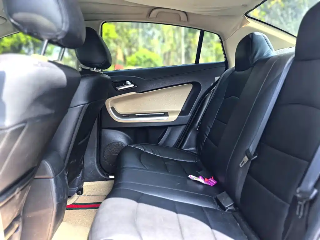Family 福美来 2014款 M5 1.6 L 手动精英型