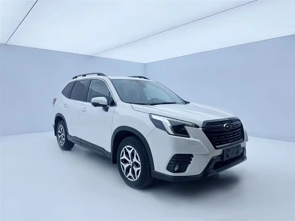 Forester 2.0 i AWD Luxury EyeSight