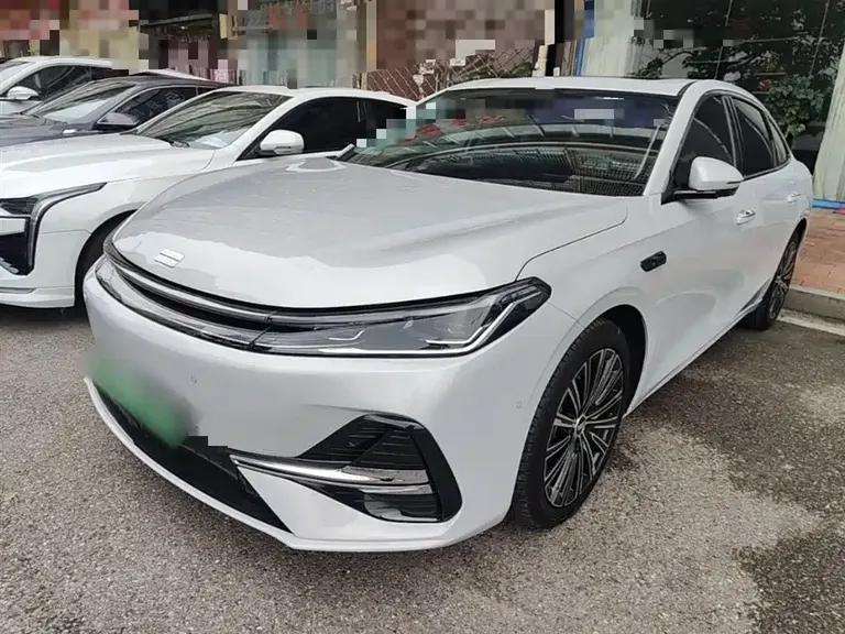 Geely Galaxy A7 银河A7 EM 2025款 EM-i 150 km 星舰版