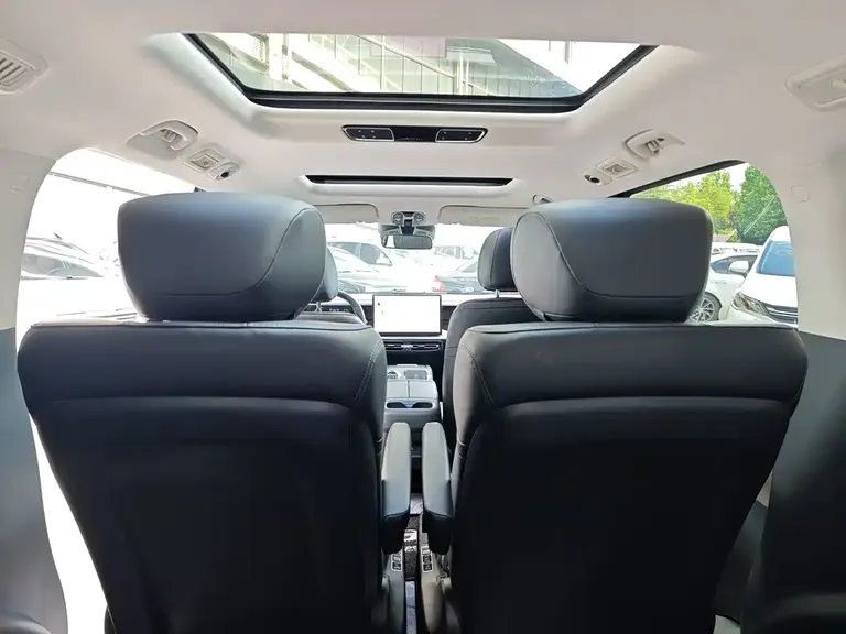 GAC Trumpchi E8 NEV 传祺E8 PHEV 2024款 150 km MAX