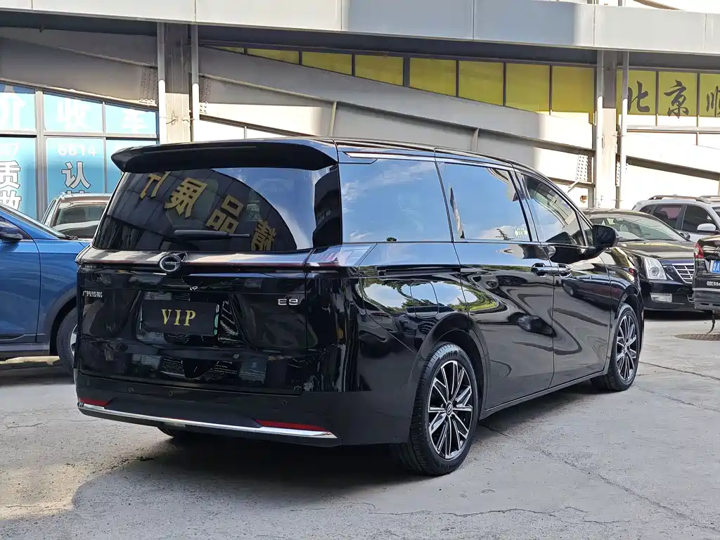 Trumpchi E8 NEV 传祺E8 PHEV 2024款 150 km MAX