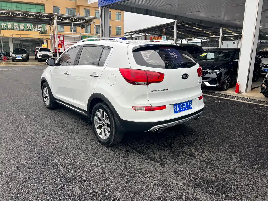 Sportage 2.0 L Auto 2 WD GLS
