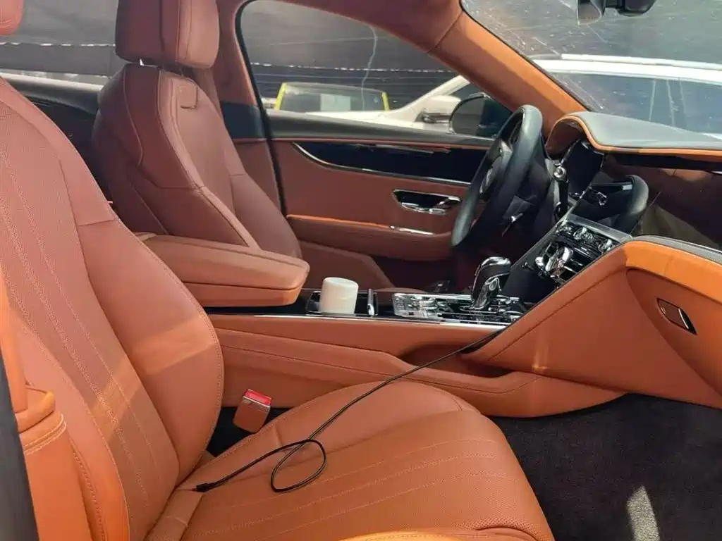Flying Spur 4.0 T V8 Standard