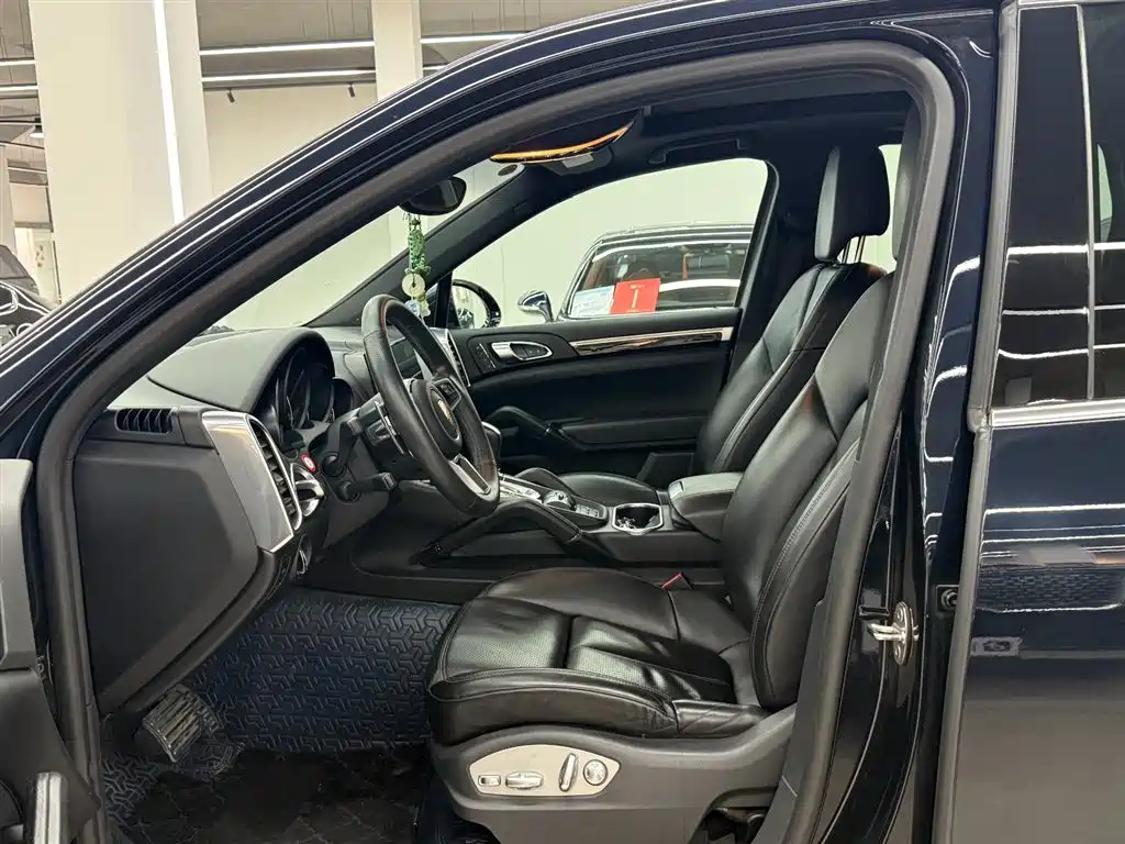 Cayenne Cayenne Platinum Edition 3.0 T