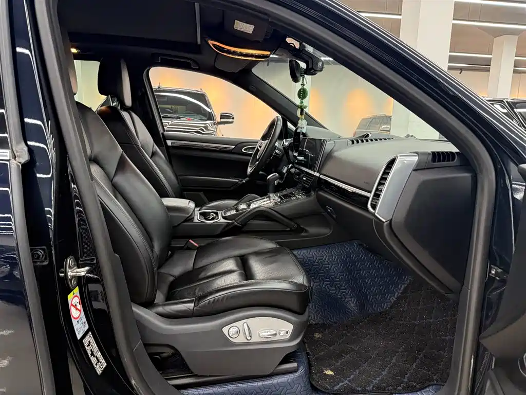 Cayenne Cayenne Platinum Edition 3.0 T