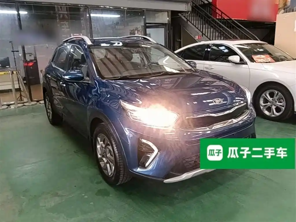 Stonic 1.4 L Auto Fun Enjoyment CN-V