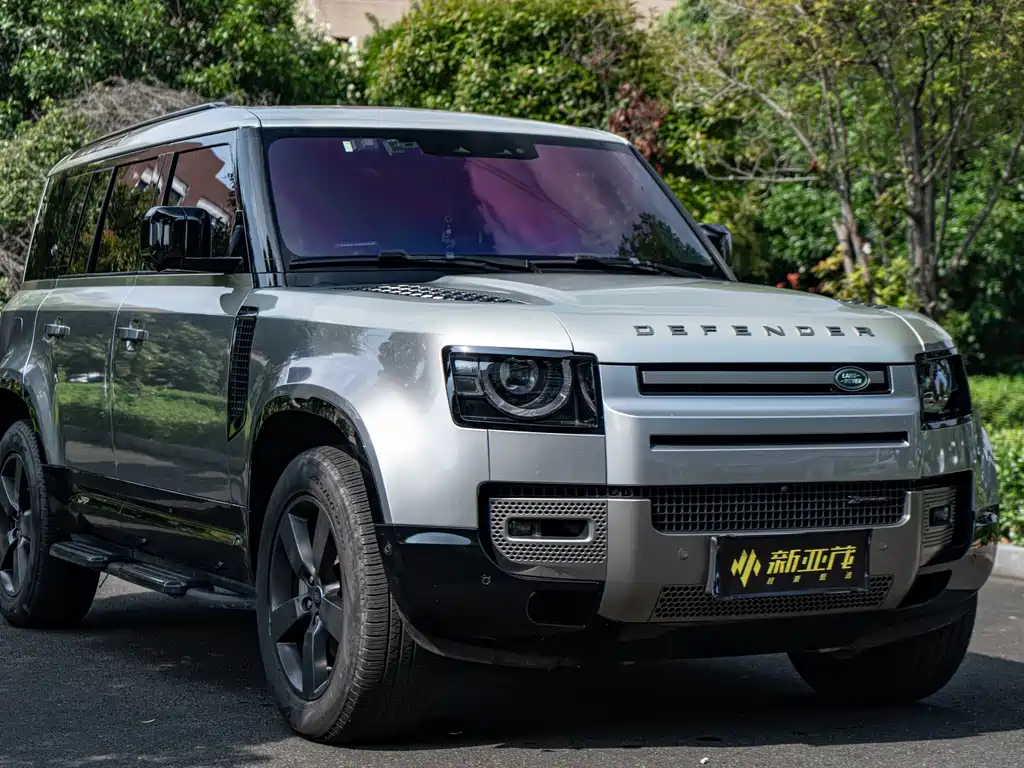 Land Rover Defender Facelift 110 3.0 T P400 X-DYNAMIC HSE