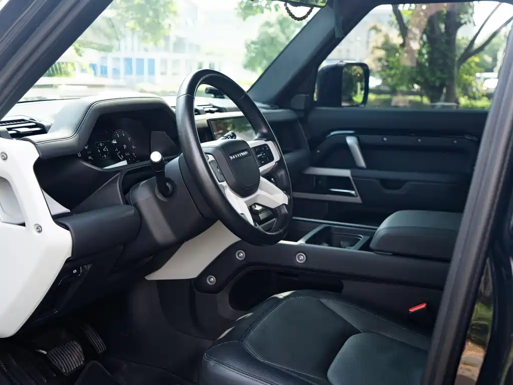 Land Rover Defender Facelift 110 3.0 T P400 X-DYNAMIC HSE