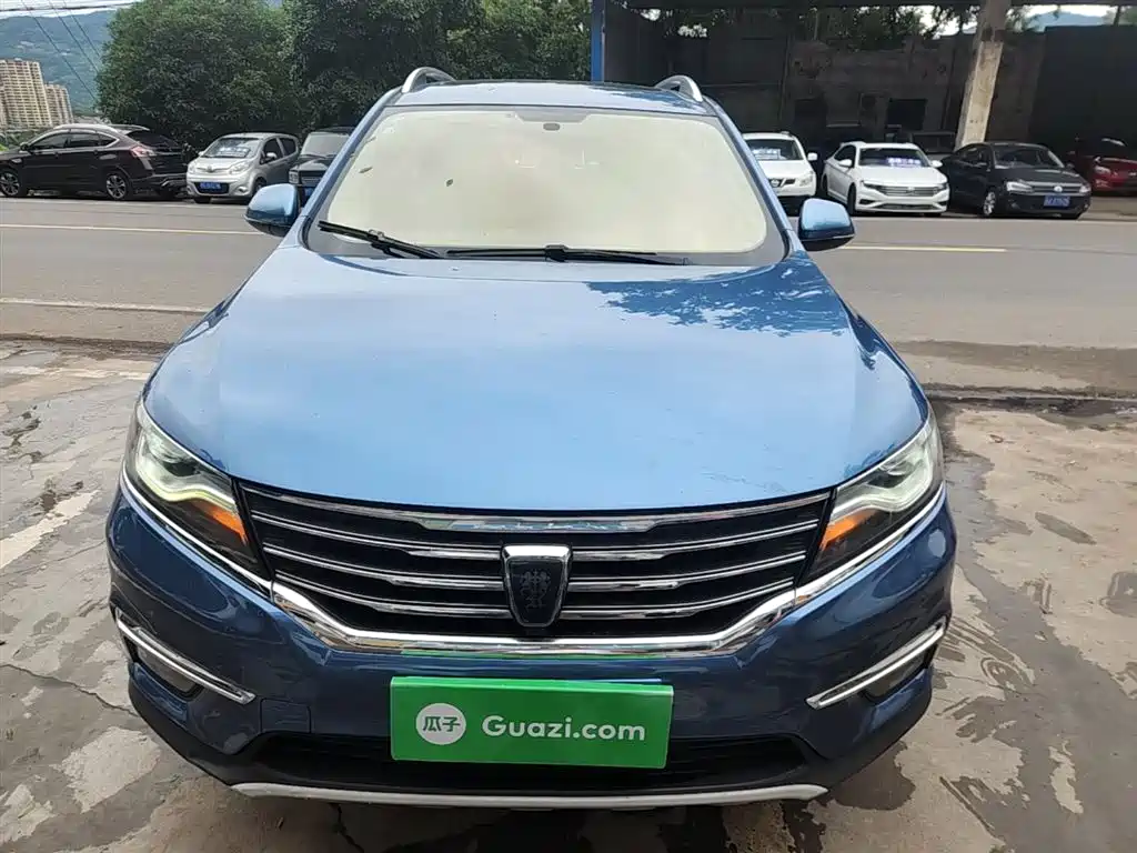 Roewe RX5 20 T 2 WD Auto Flagship
