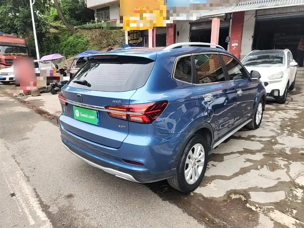 Roewe RX5 20 T 2 WD Auto Flagship