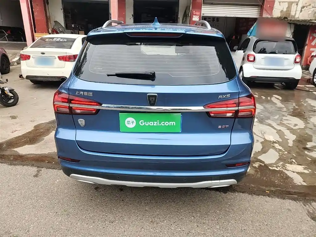 Roewe RX5 20 T 2 WD Auto Flagship