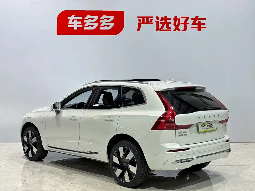 Volvo XC60 PHEV T8 PHEV Long Range 4 WD Smart Grace Luxury