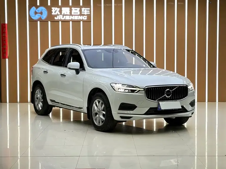 Volvo XC60 T5 4 WD Smart Ease