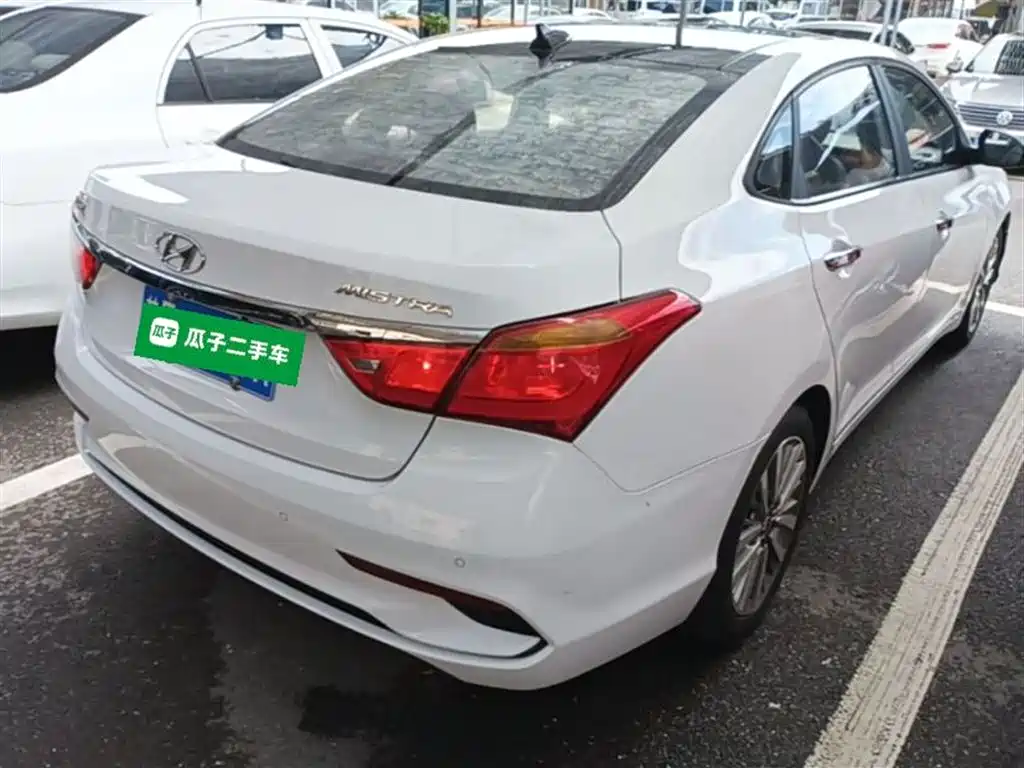 Mistra 1.8 L Auto Intelligent GLS CN-V