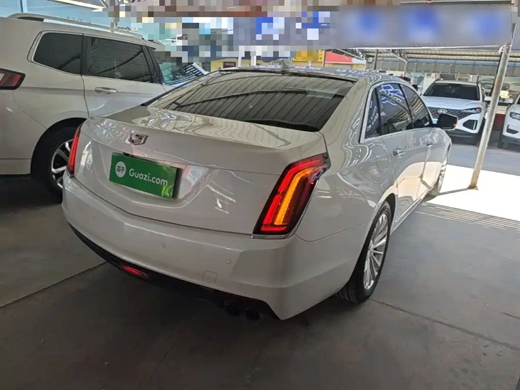 Cadillac CT6 28 T Fashion